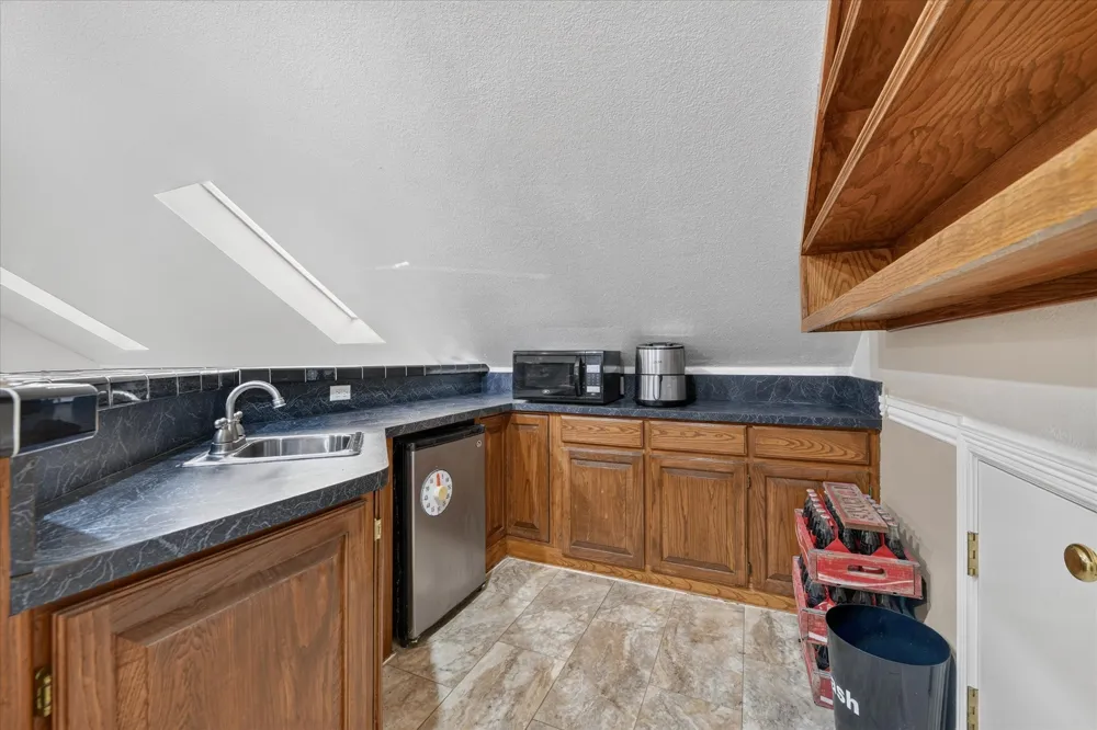 224 Rob Lane Hudson Oaks, TX 76087
