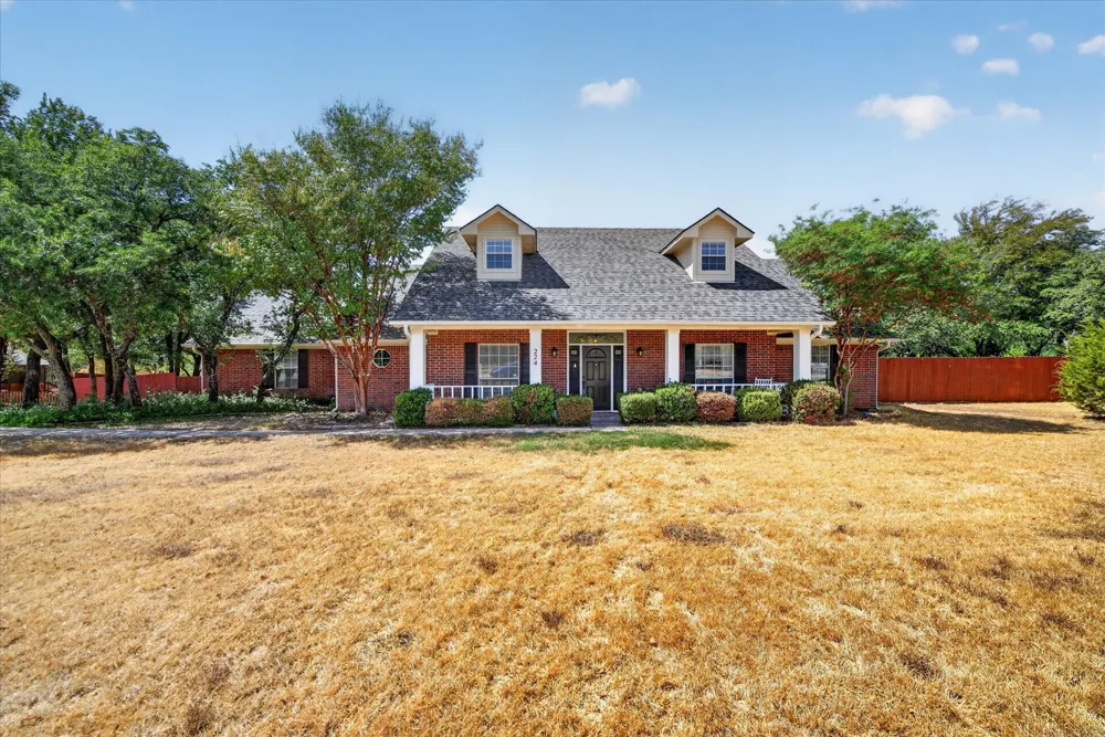 224 Rob Lane Hudson Oaks, TX 76087