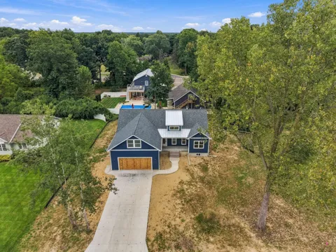 1677 Park Drive
