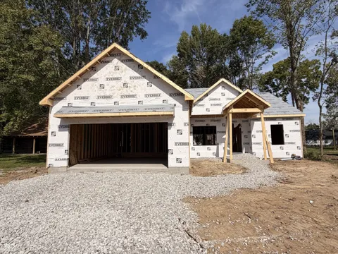 517 Mill Springs