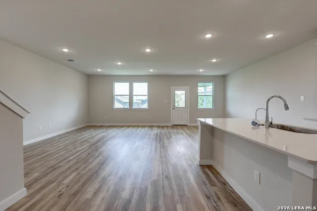 8650 RUCKER POND TRAIL San Antonio, TX 78252