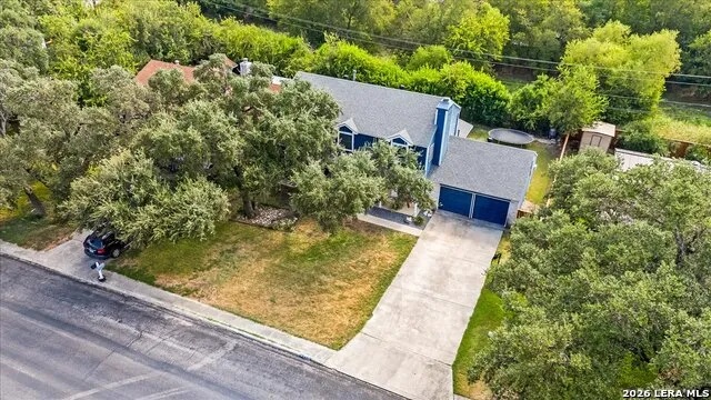 7910 VALLEY TRL San Antonio, TX 78250