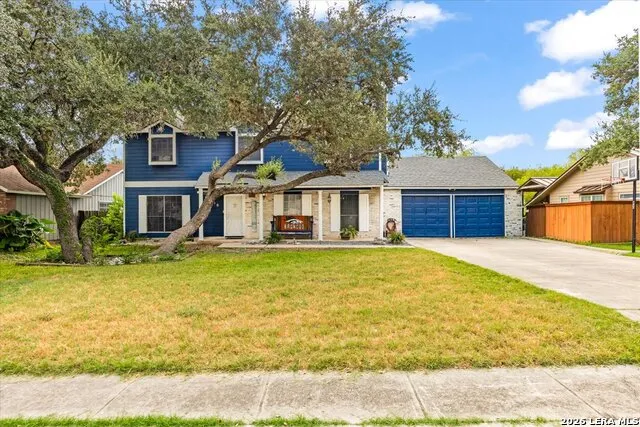 7910 VALLEY TRL San Antonio, TX 78250