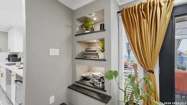 125 Rilla Vista San Antonio, TX 78216