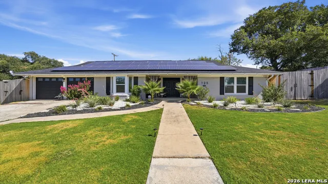 125 Rilla Vista San Antonio, TX 78216