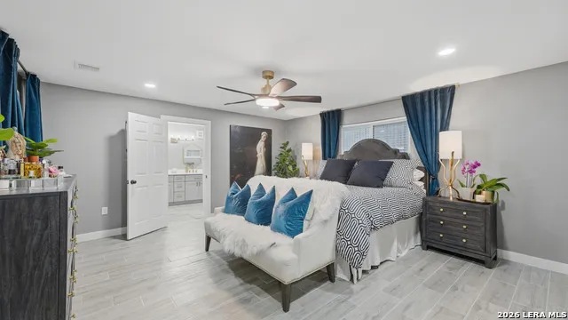 125 Rilla Vista San Antonio, TX 78216