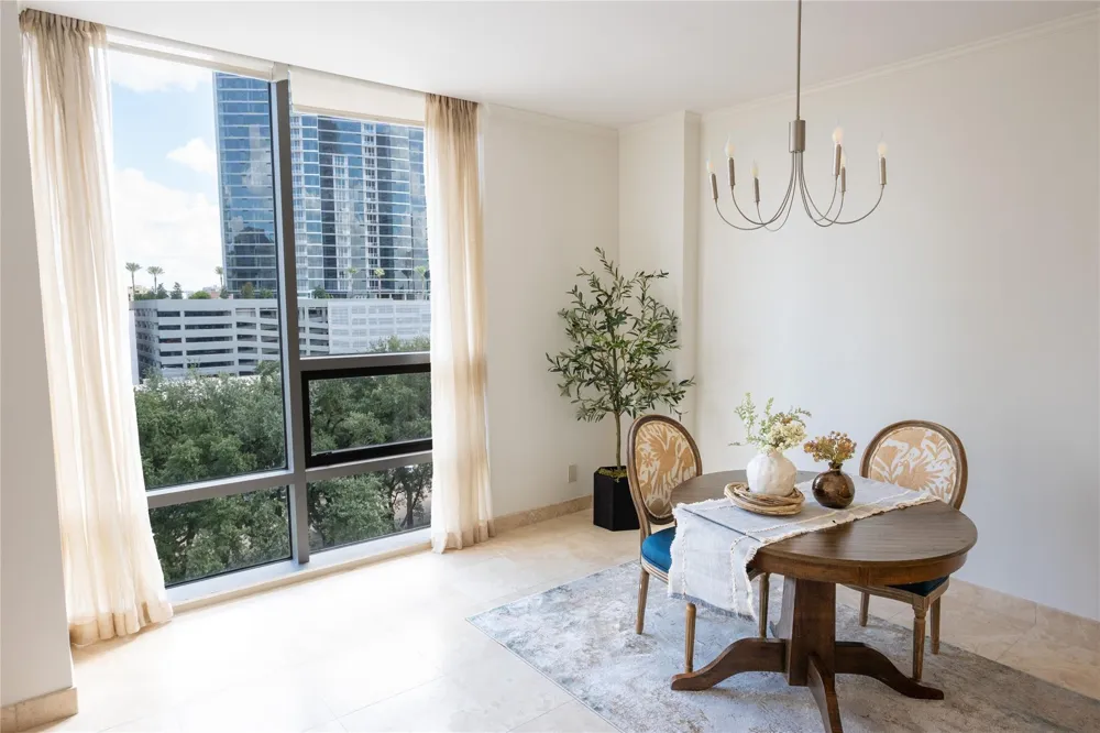 5100 San Felipe Street #72 Houston, TX 77056