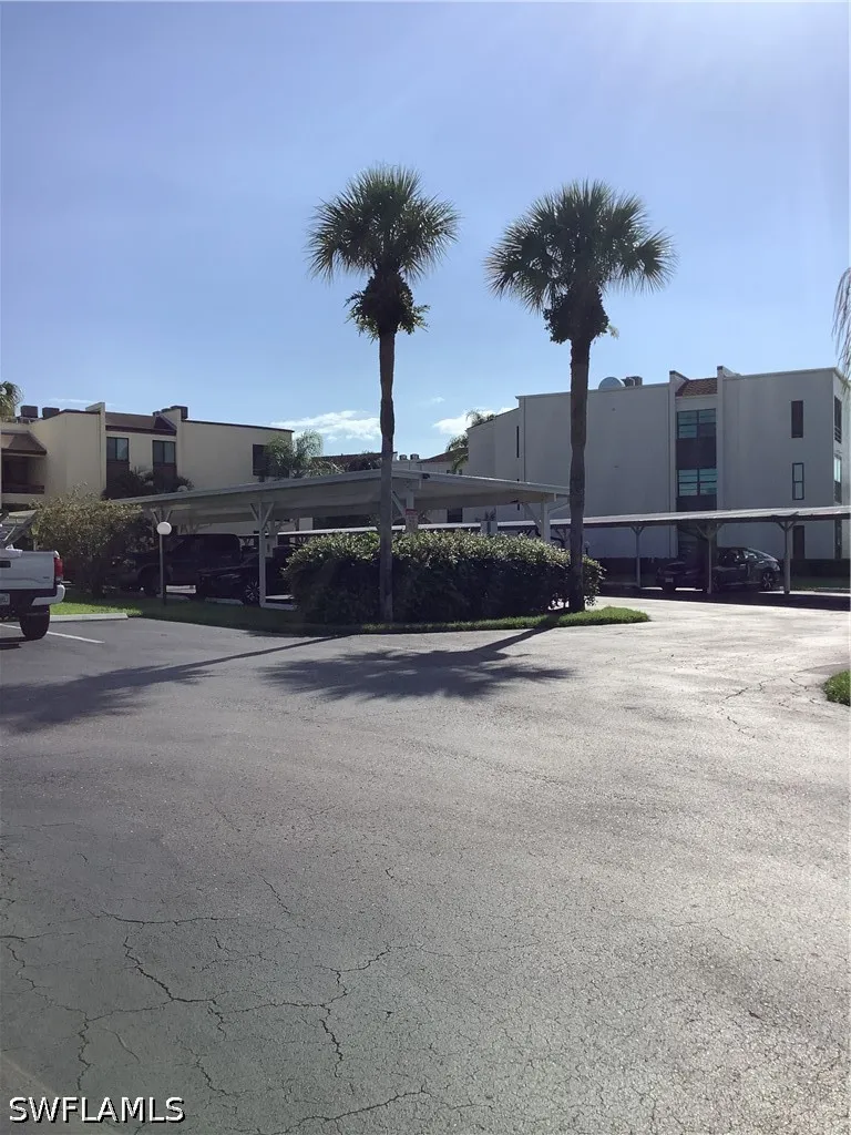 Boca Ciega Drive #105 Naples, FL 34112