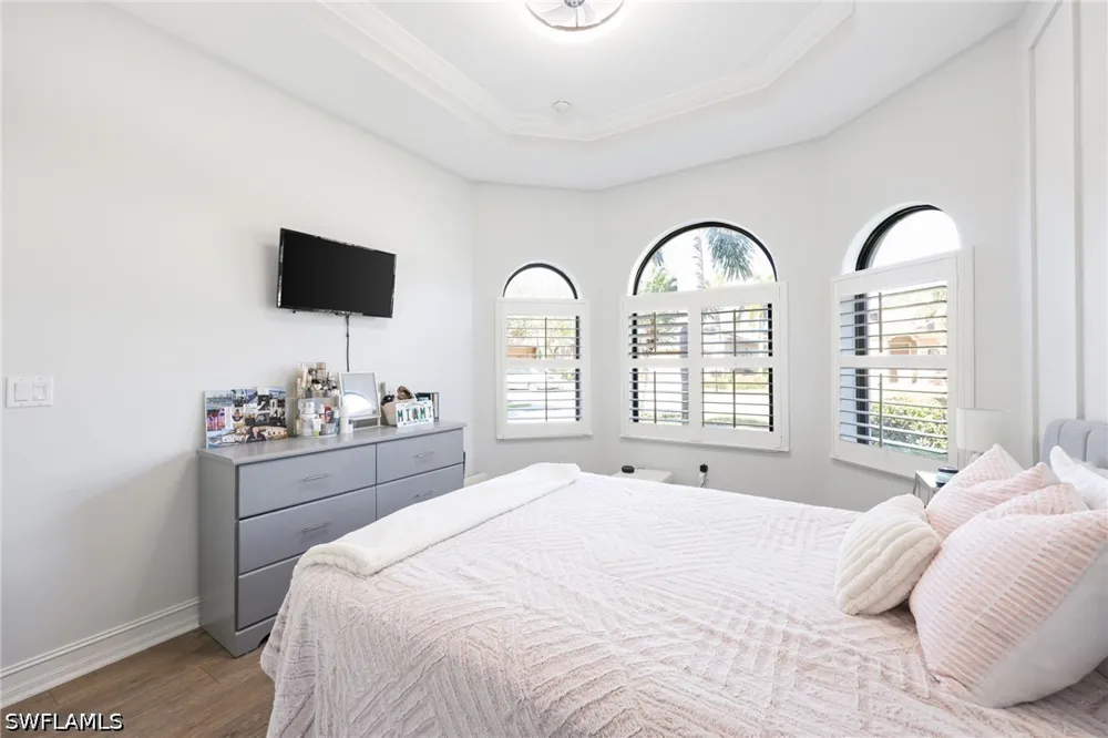 Serrano Circle Naples, FL 34105