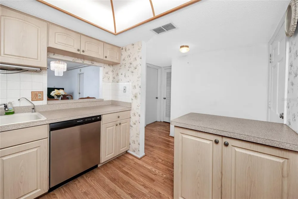 821 DELEON COURT #309 Dunedin, FL 34698