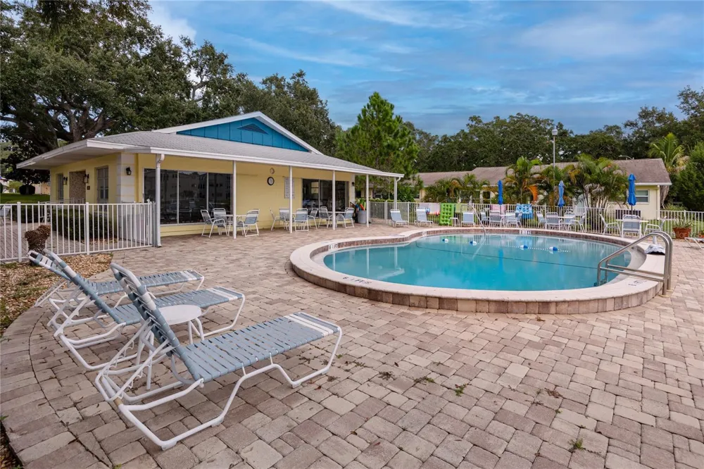 821 DELEON COURT #309 Dunedin, FL 34698