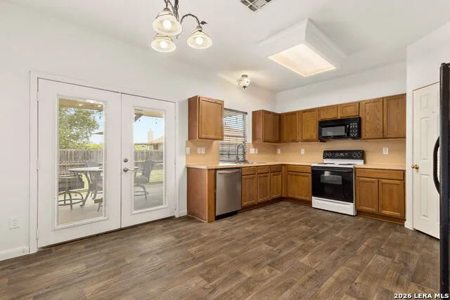 2067 Heaton Hall New Braunfels, TX 78130
