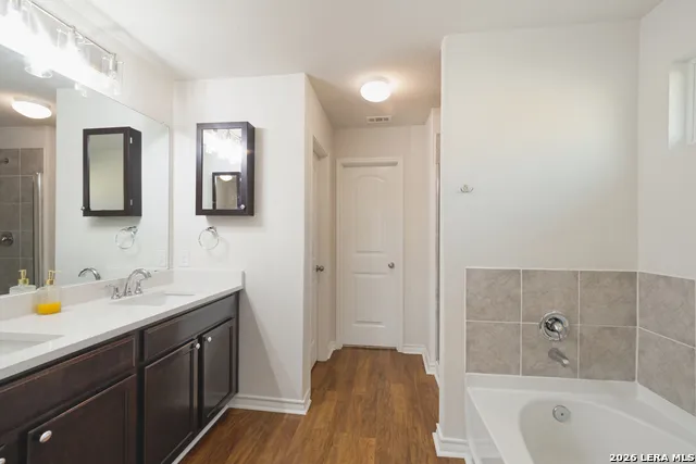 7327 Equinox Corner San Antonio, TX 78252