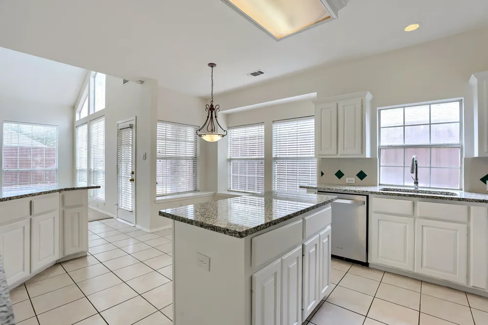 10804 Dry Creek Lane Frisco, TX 75035