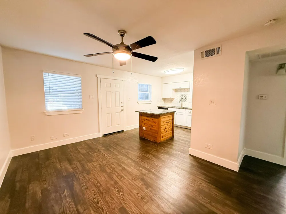 5928 Fletcher Avenue #1 Fort Worth, TX 76107