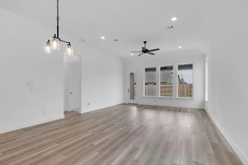 2232 Inglenook Grove Drive Katy, TX 77493