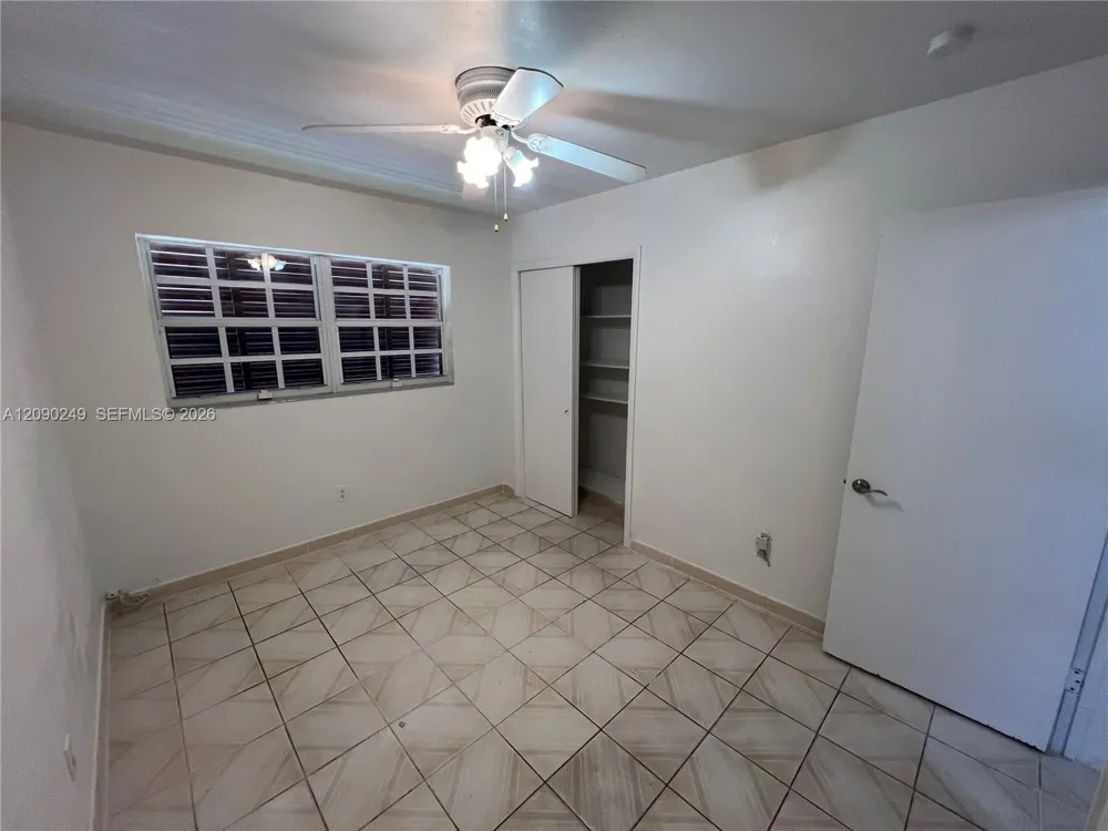 260 W 15th St #0 Hialeah, FL 33010