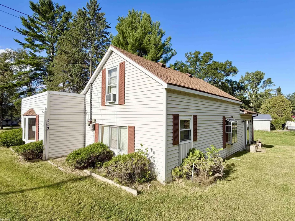 112 Lakeview Drive Hawes Township, MI 48742