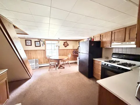 112 Lakeview Drive