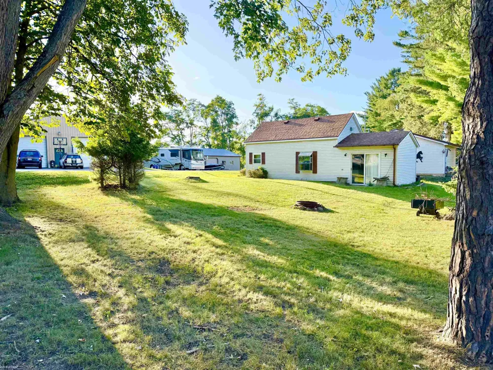 112 Lakeview Drive Hawes Township, MI 48742