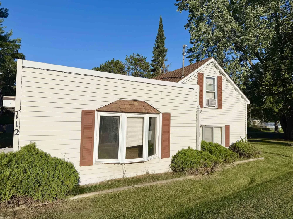 112 Lakeview Drive Hawes Township, MI 48742