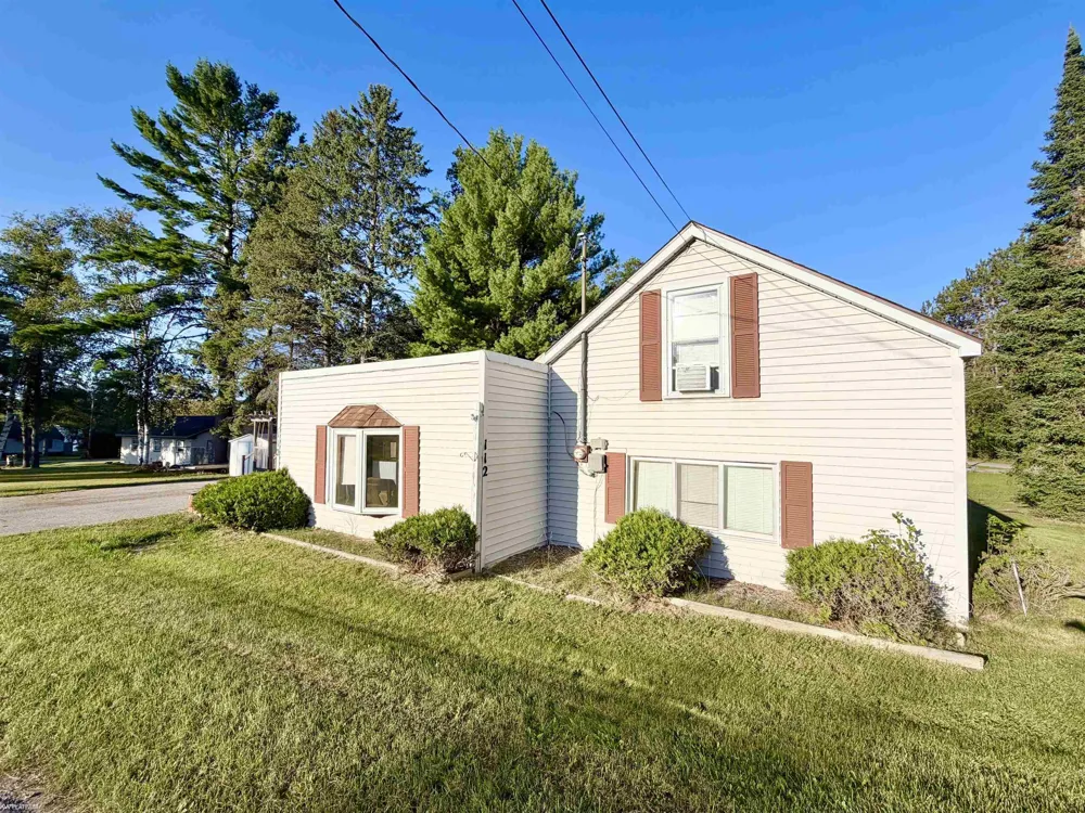112 Lakeview Drive Hawes Township, MI 48742