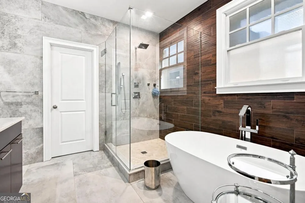 11715 Stratham DR Alpharetta, GA 30009