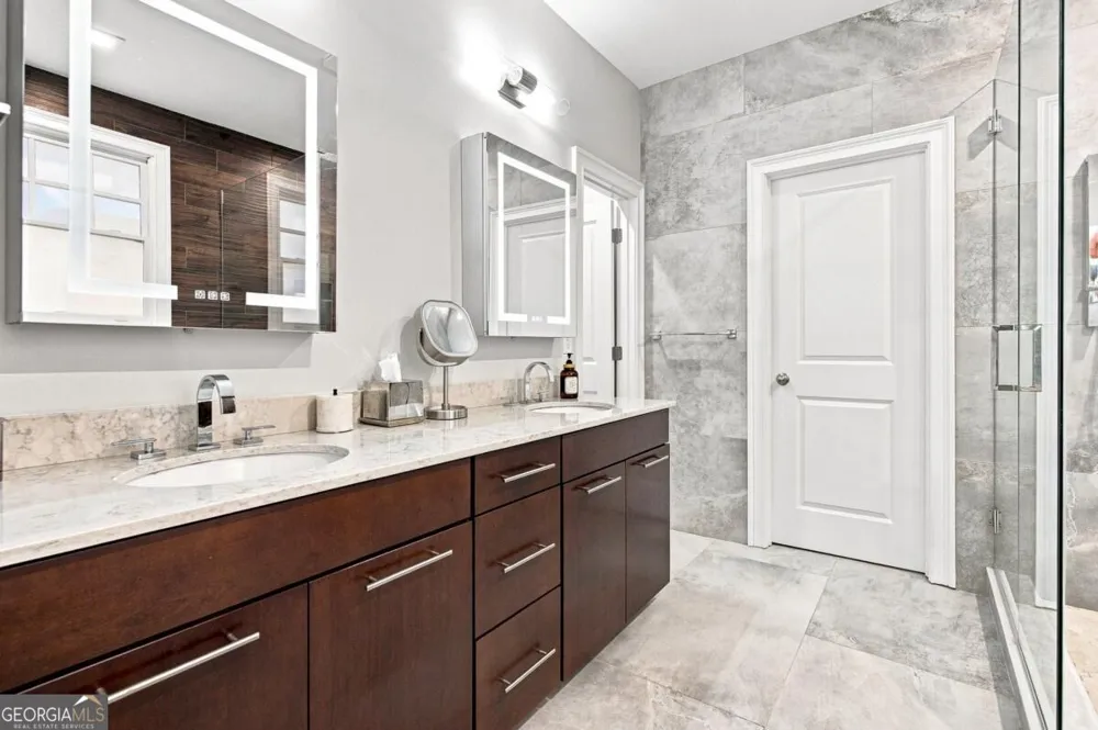 11715 Stratham DR Alpharetta, GA 30009