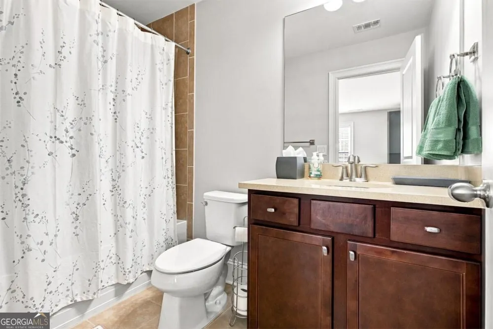 11715 Stratham DR Alpharetta, GA 30009