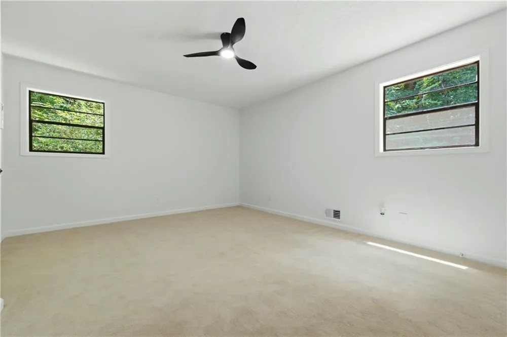 411 Hunters Lane Woodstock, GA 30189