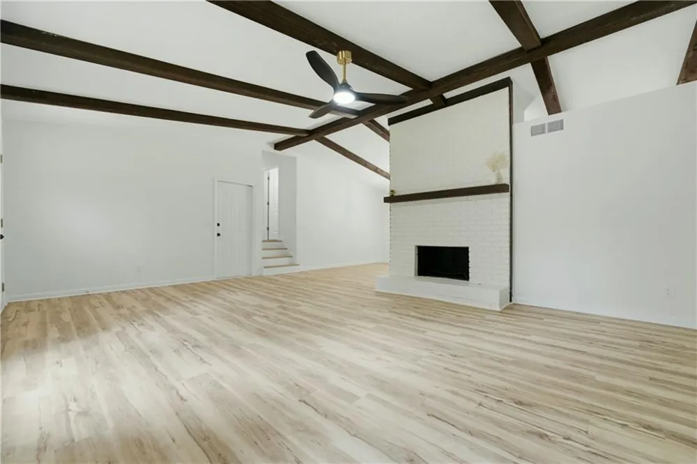 411 Hunters Lane Woodstock, GA 30189