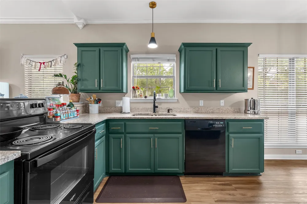 102 Garden Drive Waco, TX 76706