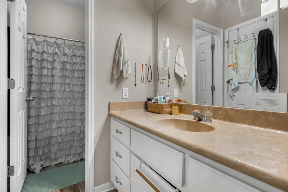 102 Garden Drive Waco, TX 76706