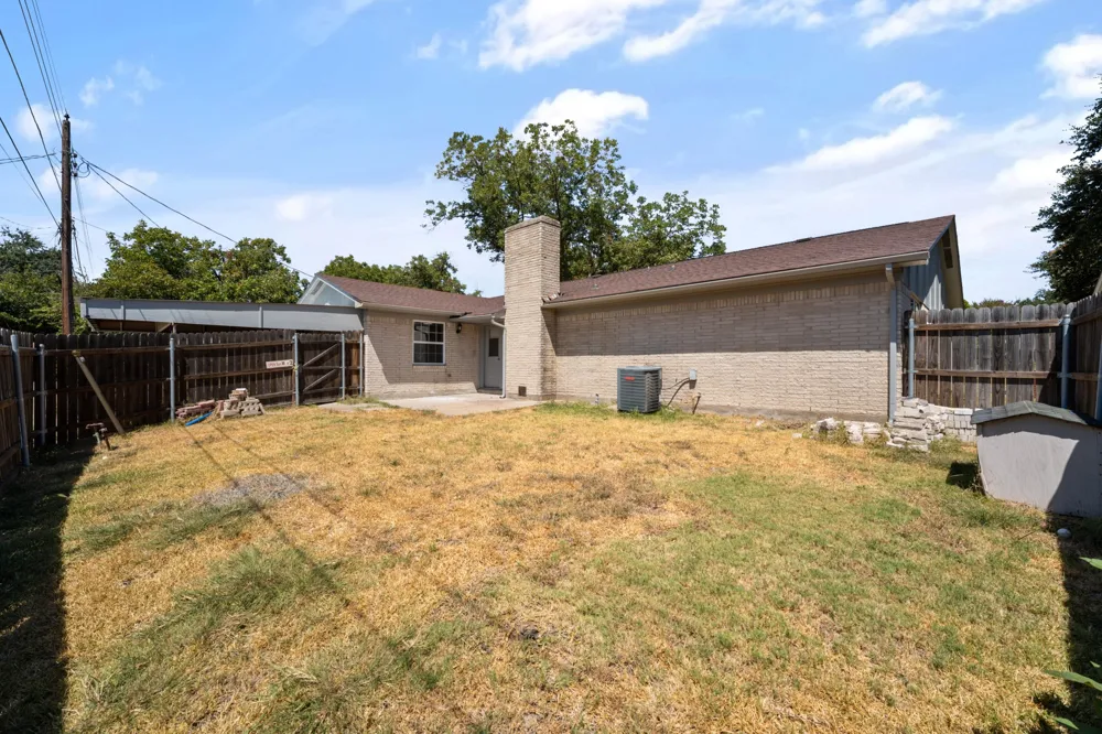 2107 Aloha Drive Mesquite, TX 75150