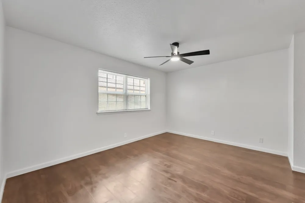 2107 Aloha Drive Mesquite, TX 75150