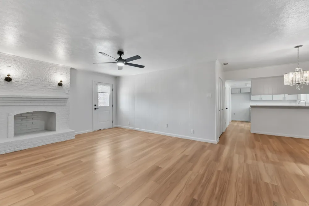 2107 Aloha Drive Mesquite, TX 75150