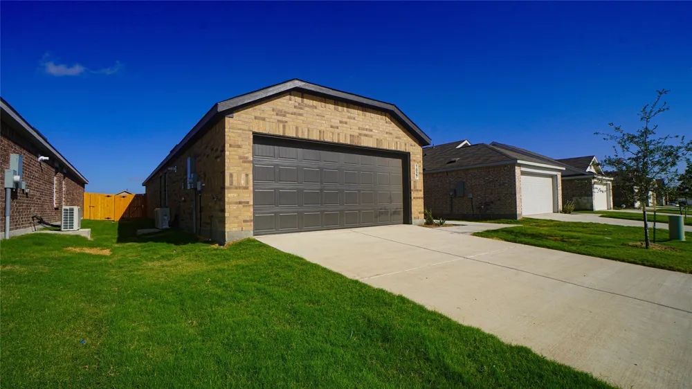 1827 Sanderling Street Forney, TX 75126