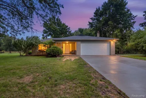 19230 Red Maple Court
