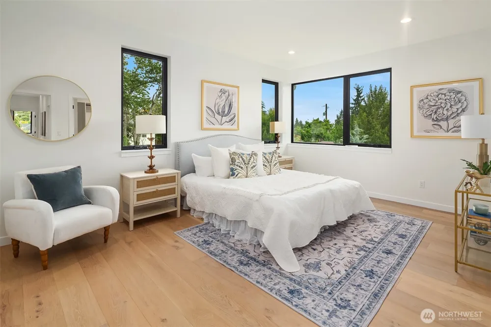 6214 40th Avenue NE Seattle, WA 98115