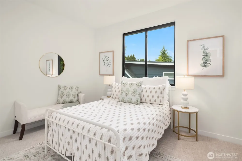 6214 40th Avenue NE Seattle, WA 98115