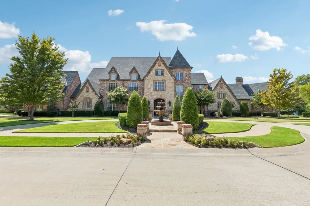 6900 Rockingham Court Colleyville, TX 76034