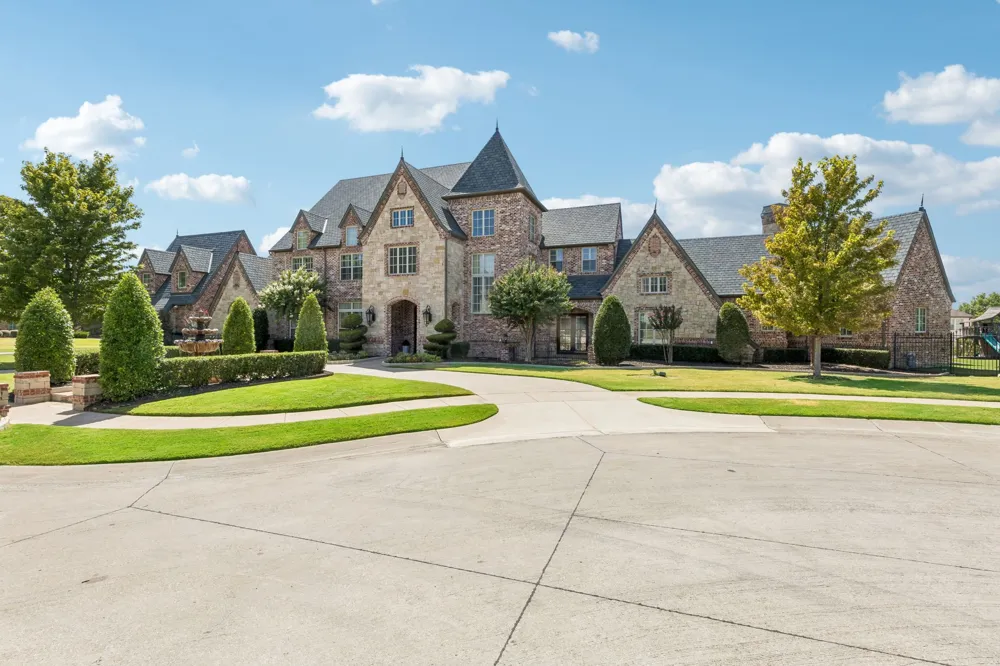 6900 Rockingham Court Colleyville, TX 76034