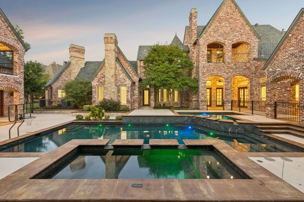 6900 Rockingham Court Colleyville, TX 76034