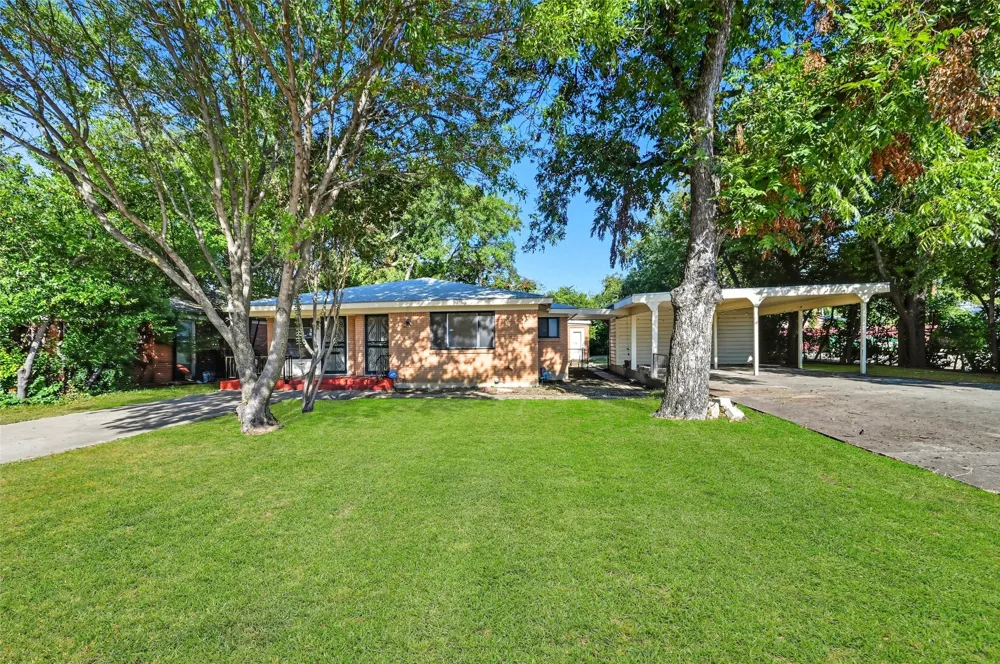 3512 Park Ridge Boulevard Fort Worth, TX 76109