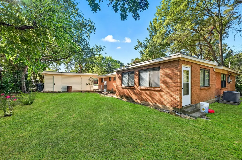 3512 Park Ridge Boulevard Fort Worth, TX 76109