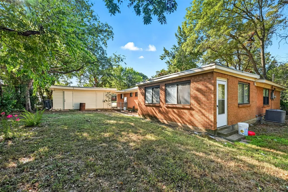 3512 Park Ridge Boulevard Fort Worth, TX 76109