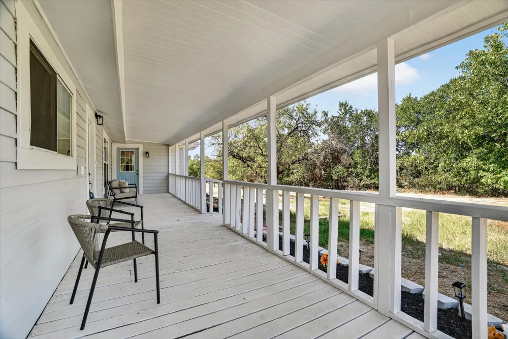795 Meadow Road Springtown, TX 76082