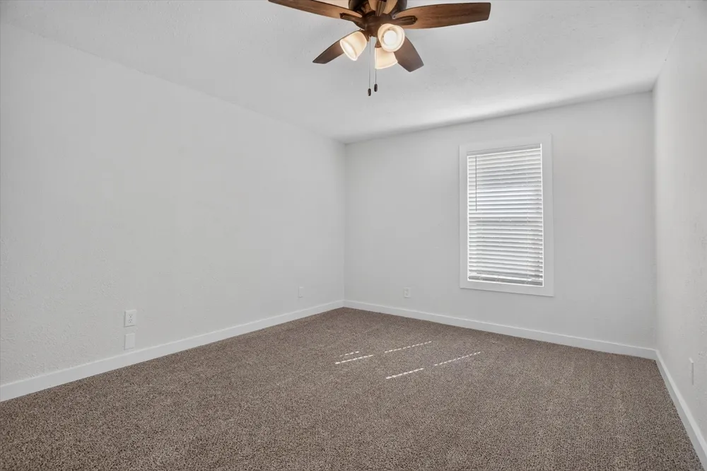 795 Meadow Road Springtown, TX 76082