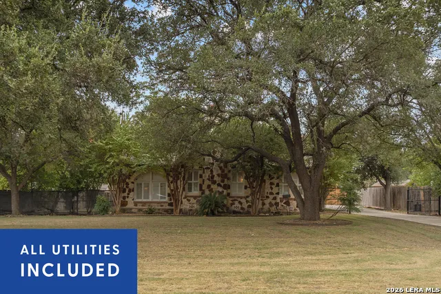144 Greenlawn Dr San Antonio, TX 78201