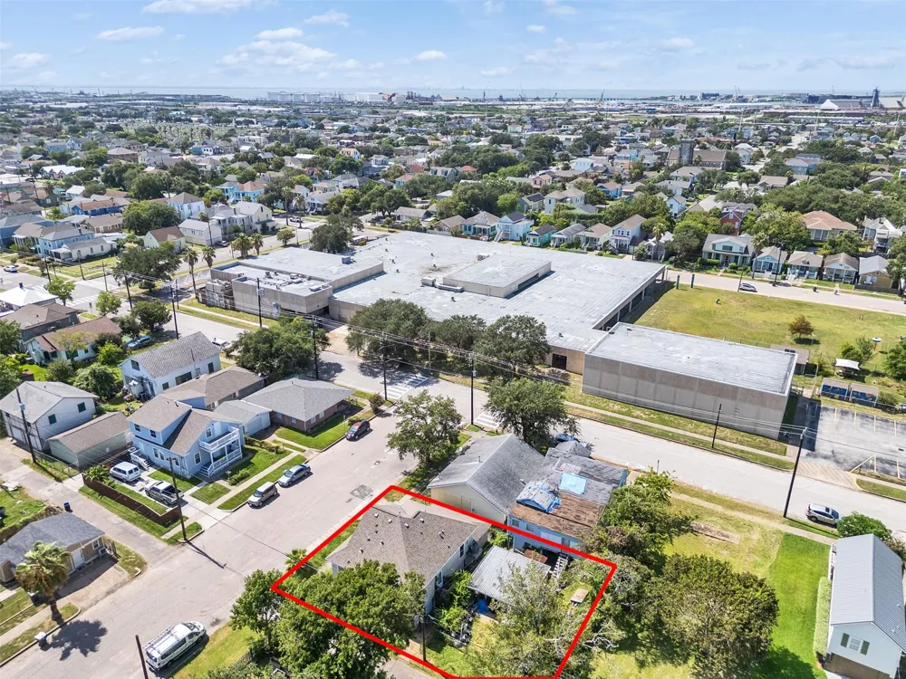 1510 36th Street Galveston, TX 77550